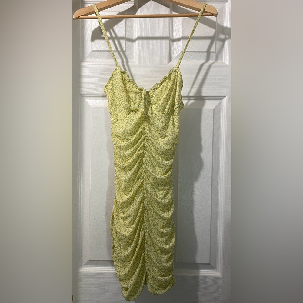 Divided H&M Yellow Floral Pattern Ruched Short Dress Body Con XS